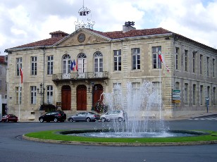 H�tel de Ville � Auch