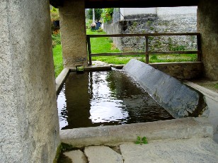 Ancien lavoir de Beaudéan