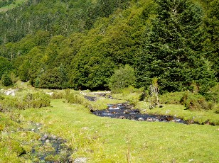 Montée au lac d'Ourrec